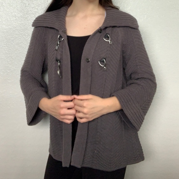 JM Collection Knit Cardigan with Clasps - Picture 4 of 6